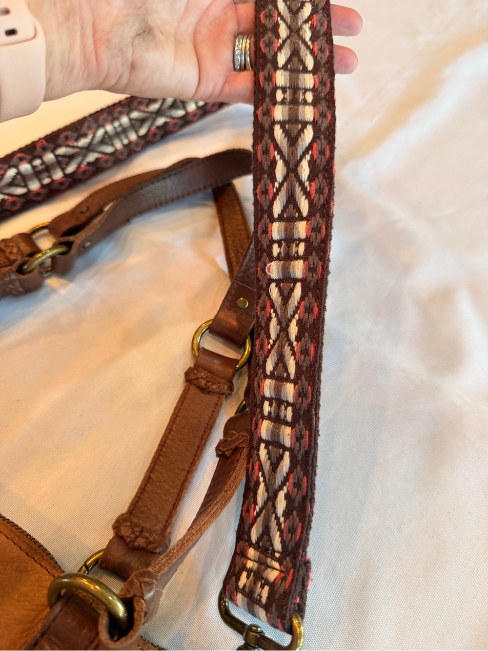 The Sak Ashland Cognac Leather Crossbody Large Shoulder Bag with Guitar Strap - Picture 4 of 9